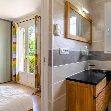 Pet Friendly In Sur Vernazobre Σπίτι διακοπών *